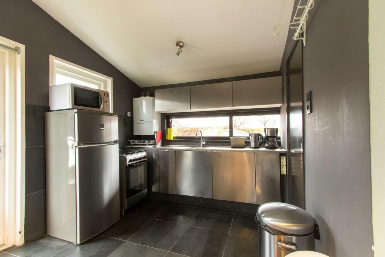 Garden House, Private Studio Apartment With Wifi And Free Parking For 1 Car Weesp Exteriér fotografie